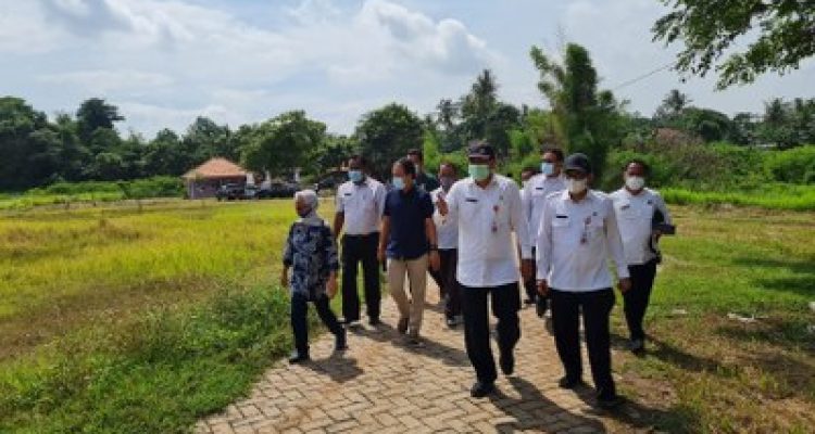 f82acbdd-6908-4f86-87d7-a7d84ef50d49_400x300