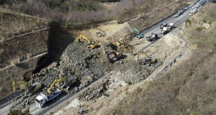 ebdbec74-f031-4b52-91f7-d8ac78b99403_475x300