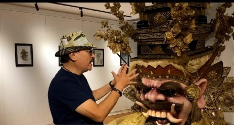 Ket foto : Kunjungan Budayawan Indonesia, Eros Djarot di Dharma Negara Alaya Kota Denpasar, Jumat (26/3). 