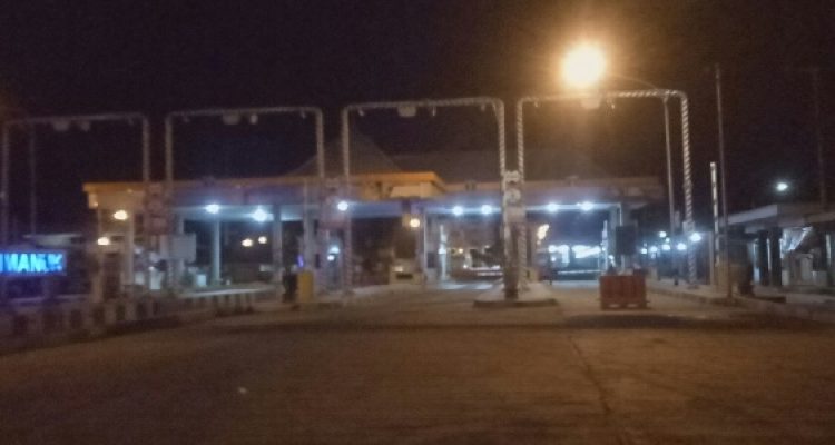 Ket Poto Suasana di Plabuhan Gilimanuk