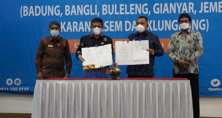 Ket poto : Ombudsman RI Perwakilan Bali dan Pemerintah Kabupaten Jembrana melaksanakan penandatanganan nota kesepakatan, Selasa (4/6). Ket poto : Ombudsman RI Perwakilan Bali dan Pemerintah Kabupaten Jembrana melaksanakan penandatanganan nota kesepakatan, Selasa (4/6).