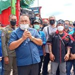 Ket Poto: Bupati Jembrana pantau demo sopir truk di Terminal Kargo Kelurahan Gilimanuk