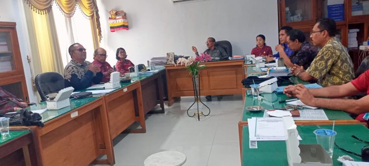 Ket poto: Raker Komisi I DPRD Jembrana dengan Dinas Pendidikan jembrana terkait pembahasan dana DAK