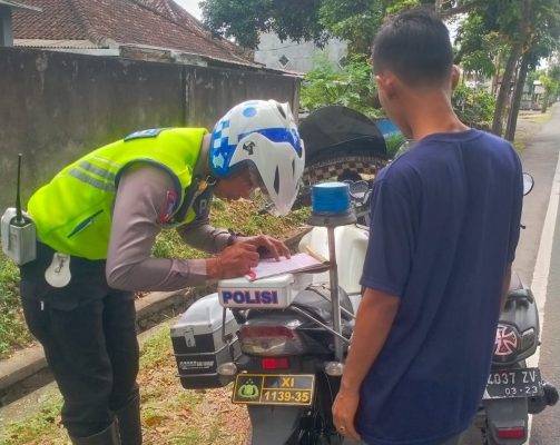 42e5bb85 3470 4447 Bc06 5b40b4d6f468 11zon