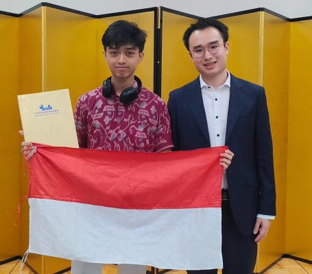 Ket poto: Siswa SMAN 2 Negara I Putu Agus Restu Astika