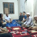 Ket poto: Wakil Ketua DPRD Jembrana dari Fraksi Gerindra bangun jaringan untuk Dukung Prabowo