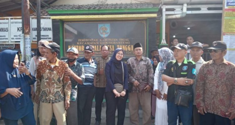 Ket poto: 9 Bakal Calon Kepala Desa Tonggara Kecamatan Kedungbanteng Tegal