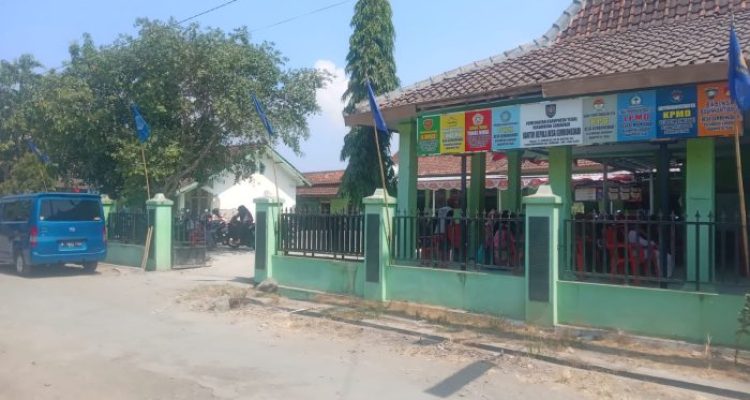 Ket poto: Balai Desa Gembongdadi