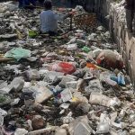 Ket poto : Sampah di Tukad Teba, Kecamatan Denpasar Barat