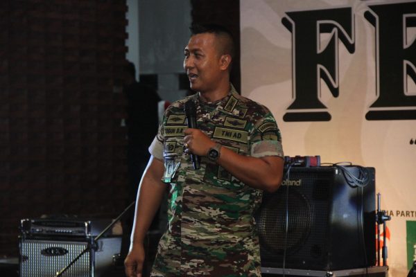 402e70e2 4144 4c91 9034 3f47ed469ef1