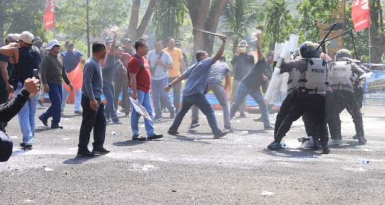 Ket poto: Pelatihan Sispamkota Polres Jembrana