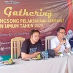 Ket poto: KPU Jembrana adakan media gathering di salah satu rumah makan Lingkungan Sawe Rangsase