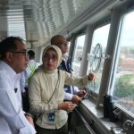 Ket poto: Menteri Perhubungan Budi Karya Sumadi dalam kunjungannya pada Sabtu (16/12) ke Pelabuhan Ketapang dan Gilimanuk