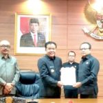 Dprd Bangli Eksekutif Sahkan Perda Pajak Dan R 800 2023 10 14 102726 0