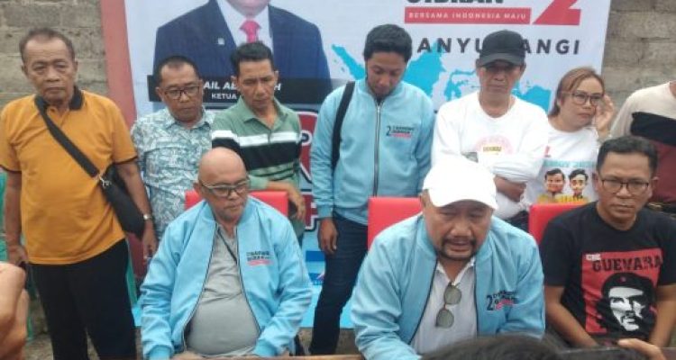 Ket poto: TKD Prabowo Gibran di Desa Kedayunan, Kecamatan Kabat H. Sumail saat jumpa pers