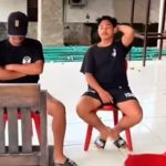 Ket poto: 2 pemuda Desa Air Kuning, Jembrana yang diamankan Pecalang Desa Adat Perancak