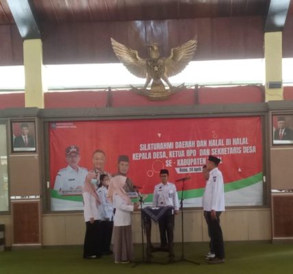 Ket poto: Silaturahmi Daerah dan Halal Bihalal para Kades, Ketua BPD serta Sekretaris Desa di Pendopo Amangkurat pada Rabu 24 April 2024