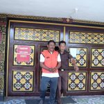 Ket poto: Petugas Kejari Jembrana menjemput tersangka di Rutan Negara