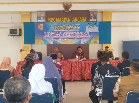 Ket poto: Rapat lintas sektoral Kecamatan Arjasa