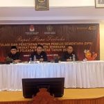 Ket poto: KPU gelar rapat pleno terbuka rekapitulasi dan Penetapan Daftar Pemilih Sementara (DPS) tingkat Kabupaten Jembrana pada pilkada serentak 2024 Ket poto: KPU gelar rapat pleno terbuka rekapitulasi dan Penetapan Daftar Pemilih Sementara (DPS) tingkat Kabupaten Jembrana pada pilkada serentak 2024