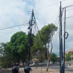 Ket poto: Tiang saluran internet di sudut Kota Negara Jembrana