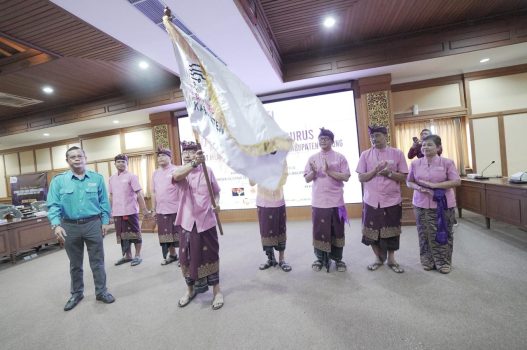 Ket poto: Pelantikan pengurus SMSI Badung