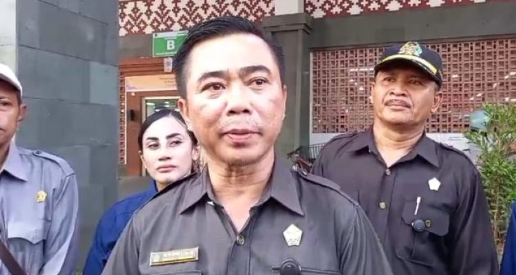 Ket poto: Ketua Komisi II Ketut Suwastika