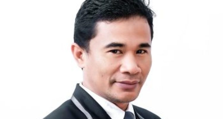 Ket poto: Ketua Tim Hukum Pasangan Calon (Paslon) Bupati dan Wakil Bupati Tegal Ischak - Kholid, Toipin.