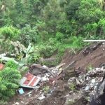 Ket poto: Tanah longsor di Banjar Kedisan Ket poto: Tanah longsor di Banjar Kedisan