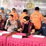 Ket poto: Jumpa pers yang dipimpin langsung oleh Kapolres Gianyar :  AKBP Umar SIK.,MH, didampingi Kasat Reskrim, KBO Reskrim dan Kasi Humas Polres Gianyar.