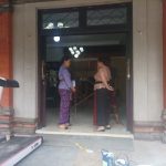 Ket poto: Ketua DPRD Jembrana Ni Made Sri Sutharmi sidak ke rumah jabatan bupati