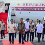 Ket poto Presiden Prabowo Subianto tiba di Pangkalan TNI AU Adisutjipto, Daerah Istimewa Yogyakarta (DIY) (Dok Setpres)