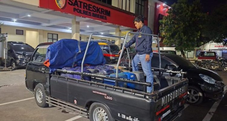 Ket poto: Petuga skepolisian ungkap Penyalahgunaan BBM bersubsidi