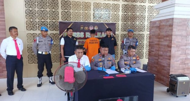 Ket Poto: Polres Jembrana ungkap kasus pencurian barang elektronika di pura