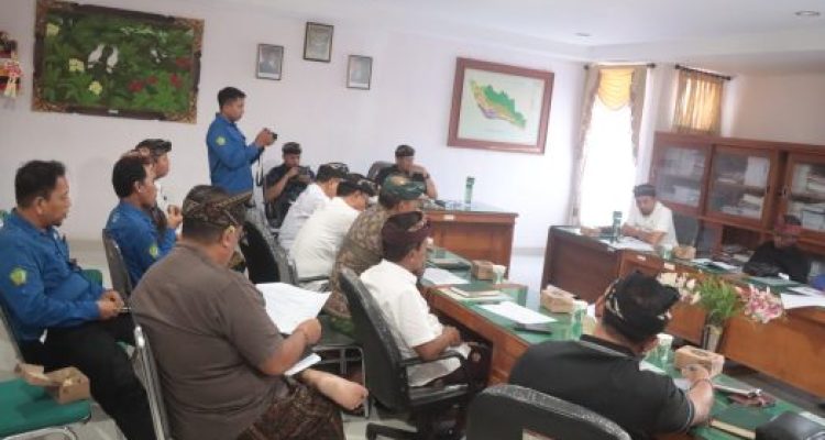 Ket poto: Komisi III DPRD Jembrana gear rapat erja dengan sejumlah OPD Pemkab Jembrana