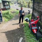 Ket poto: Kondisi sepeda motor pelaku pencurian di salah satu kios di Pekutatan