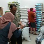 Ket poto: Kamentan RI cek beras di Pasar Umum Negara