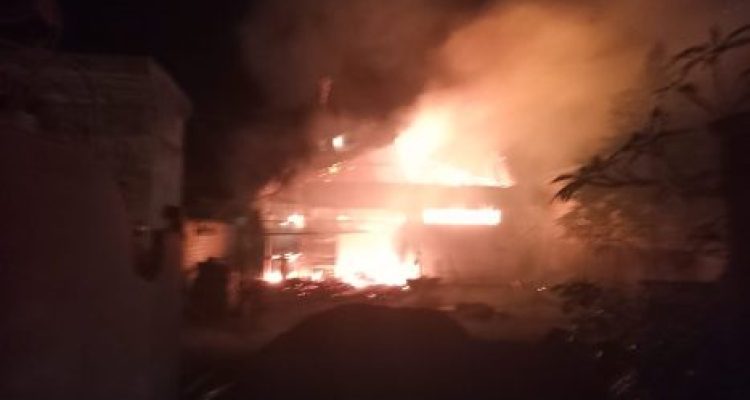 Kondisi rumah korban yang nyaris membakar nenek usia 77 tahun di Pergung