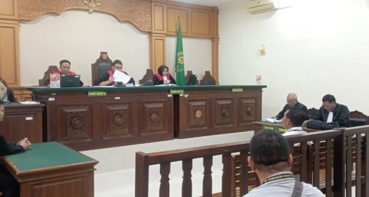 Ket poto: Suasana sidang kedua kasus pencemaran nama baik di PN Negara Ket poto: Suasana sidang kedua kasus pencemaran nama baik di PN Negara