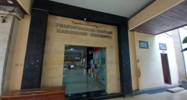 Ket poto: Perpustakaan Daerah Kabupaten Jembrana Ket poto: Perpustakaan Daerah Kabupaten Jembrana