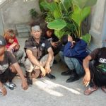 Ket poto: enak anak jalanan diamankan petugas gabungan di Pelabuhan Gilimanuk Ket poto: enak anak jalanan diamankan petugas gabungan di Pelabuhan Gilimanuk