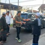 Ket poto: Bupati Jembrana, I Made Kembang Hartawan hadiri Khitanan Massal di Desa Pengambengan Ket poto: Bupati Jembrana, I Made Kembang Hartawan hadiri Khitanan Massal di Desa Pengambengan