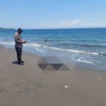 Ket poto: Jenazah seorang pria ditemukan terdampar di Pantai Gilimanuk