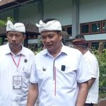 Ket poto: Bupati Jembrana I Made Kembang Hartawan (Kanan)