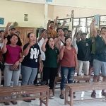 Ket poto: Orang tua murid di SDN 5 Batuagung