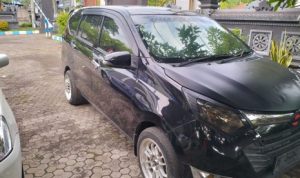 Ket poto: Kendaraan terduga pelaku pencurian di Kabupaten Karangasem diamankan di Polsek Gilimanuk Ket poto: Kendaraan terduga pelaku pencurian di Kabupaten Karangasem diamankan di Polsek Gilimanuk