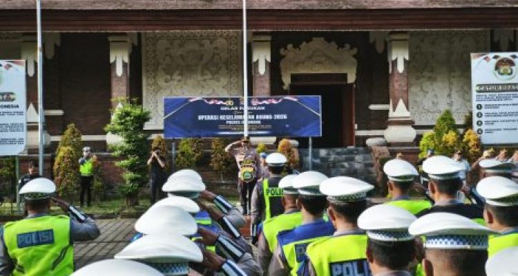 Ket poto: Polres jembana gelar Apel Gelar Pasukan di Lapangan Apel Gedung Auditorium Pemerintah Kabupaten Jembrana