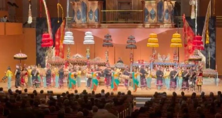Ket poto: , Sekaa Jegog Suar Agung sukses mengawali rangkaian tur budaya mereka dengan pementasan perdana yang spektakuler di Toyota City, Jepang, Kamis (19/2/2026) malam.