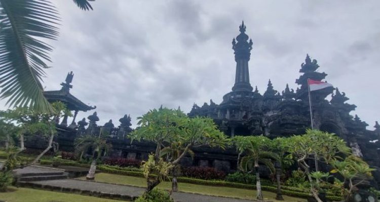Ket Poto: Monumen Perjuangan Rakyat Bali