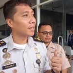 Ket poto: Kepala Subseksi Informasi dan Komunikasi Keimigrasian Kantor Imigrasi Singaraja, Richard Jandres Tarigan